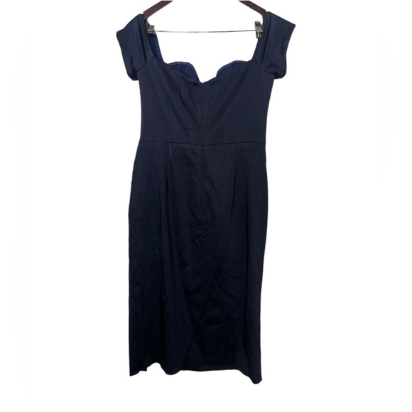 Dress The Population Alamo - Picture 2 of 4